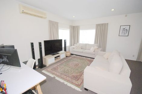 Photo of property in 53 Brylee Drive, Conifer Grove, Takanini, 2112