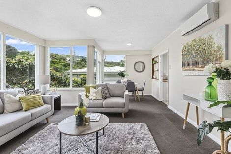 Photo of property in 48 Randwick Road, Northland, Wellington, 6012