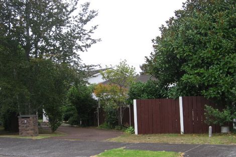 Photo of property in 7 Jessmae Place, Hillcrest, Auckland, 0627