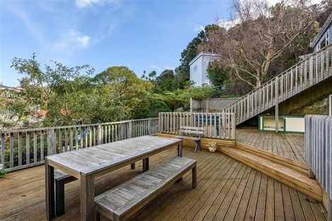 Photo of property in 9 Murray Street, Island Bay, Wellington, 6023