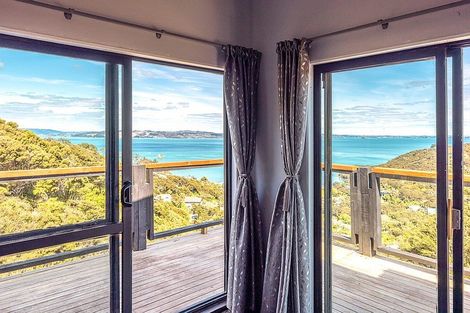 Photo of property in 27 Okoka Road, Omiha, Waiheke Island, 1081