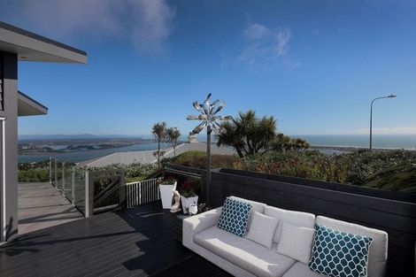 Photo of property in 1 Ti Kouka Eco Lane, Redcliffs, Christchurch, 8081