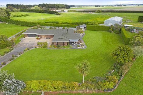Photo of property in 2923 State Highway 1, Sanson, Palmerston North, 4479