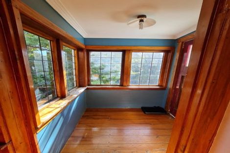 Photo of property in 100 Nairn Street, Mount Cook, Wellington, 6011