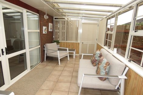 Photo of property in 51 Vogel Place, Waikiwi, Invercargill, 9810