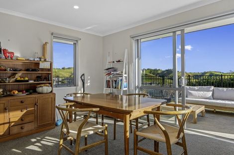 Photo of property in 170 Waikite Road, Welcome Bay, Tauranga, 3175