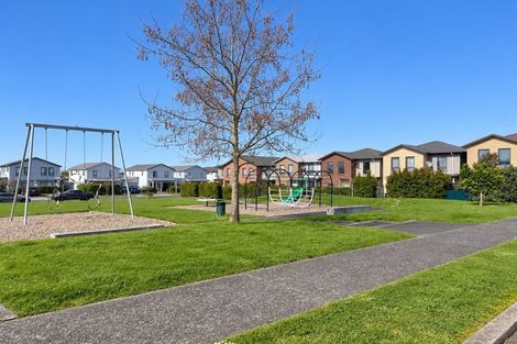 Photo of property in 7 Taiaapure Street, Weymouth, Auckland, 2103