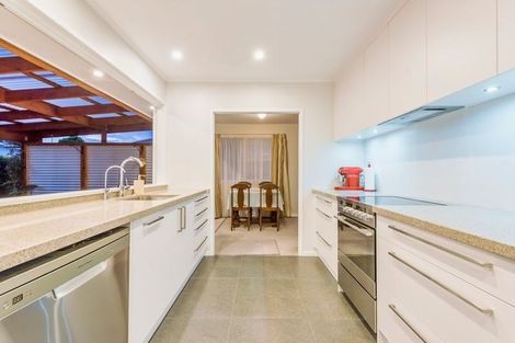 Photo of property in 6 Thornlow Street, Glendene, Auckland, 0602