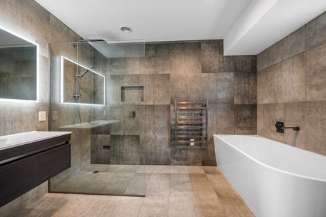 Photo of property in 32 Galaxy Drive, Mairangi Bay, Auckland, 0630