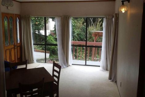 Photo of property in 166 Chelsea View Drive, Chatswood, Auckland, 0626