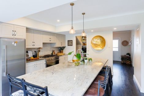 Photo of property in 73 Jickell Street, Hokowhitu, Palmerston North, 4410