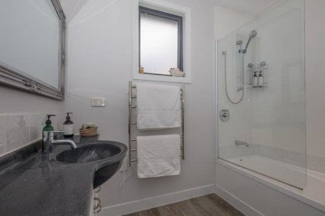 Photo of property in 25 Frye Crescent, Albert Town, Wanaka, 9305