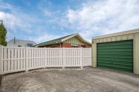 Photo of property in 2/11 Clouston Street, Saint Martins, Christchurch, 8022