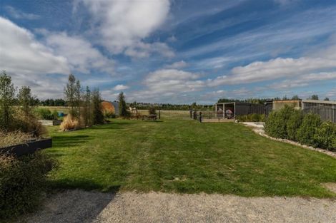 Photo of property in 72 Davis Road, Cust, Rangiora, 7471
