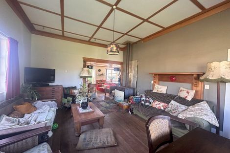 Photo of property in 30 Huia Street, Ohura, 3926
