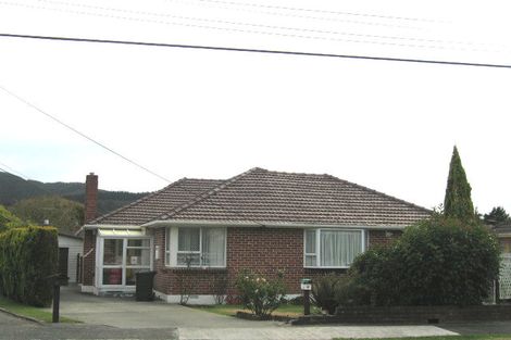 Photo of property in 8 Marion Street, Silverstream, Upper Hutt, 5019