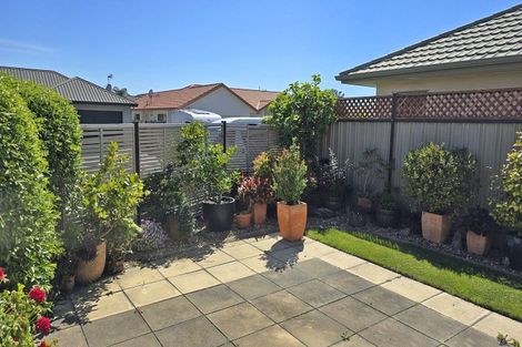 Photo of property in 12 Caulfield Place, Taradale, Napier, 4112