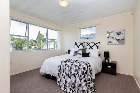 Photo of property in 11 Reelick Avenue, Pakuranga Heights, Auckland, 2010