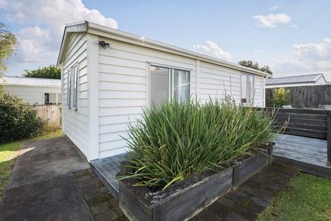 Photo of property in 80 Thames Road, Paeroa, 3600