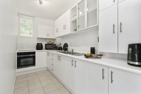 Photo of property in 3/24a Landscape Road, Mount Eden, Auckland, 1024