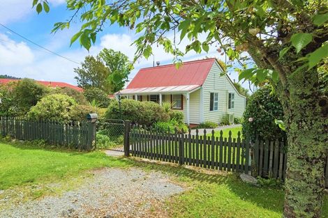 Photo of property in 9 Sale Street, Ross, 7812