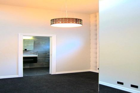 Photo of property in 24 Constable Street, Newtown, Wellington, 6021