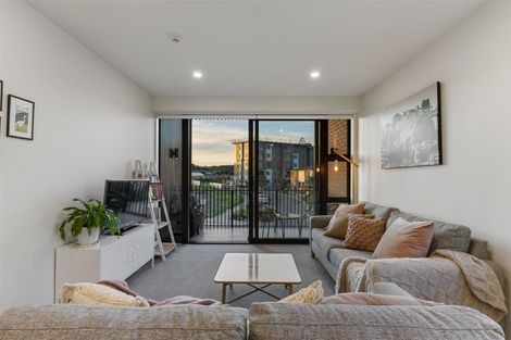 Photo of property in 101/38a Fraser Avenue, Northcote, Auckland, 0627