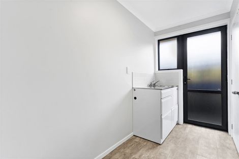 Photo of property in 24 Caltra Place, East Tamaki, Auckland, 2016