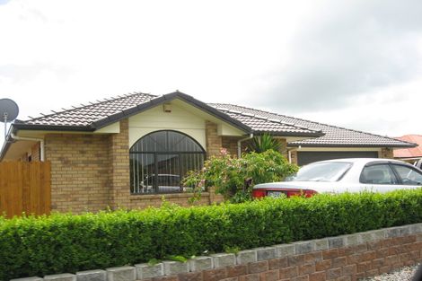 Photo of property in 20 Morewa Place, Takanini, 2112