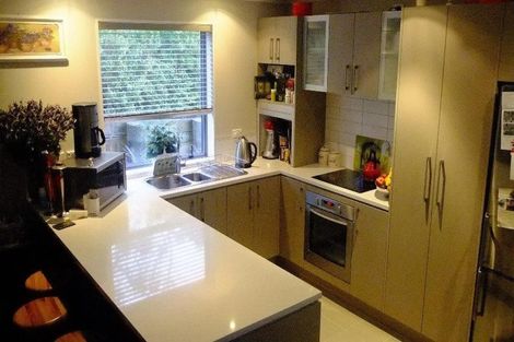 Photo of property in 13 Nimstedt Avenue, Oteha, Auckland, 0632