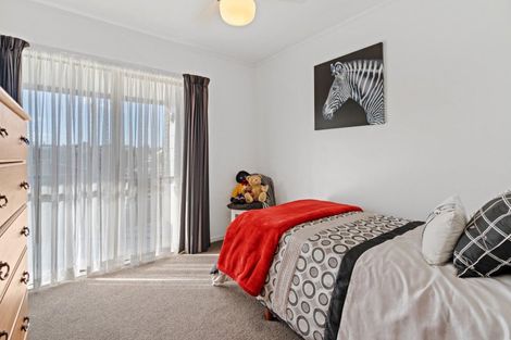 Photo of property in 66 Welcome Bay Road, Welcome Bay, Tauranga, 3112