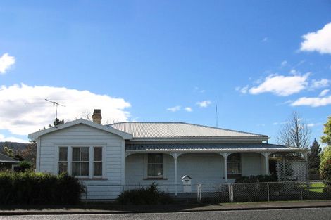 Photo of property in 13 Grey Street, Kawakawa, 0210