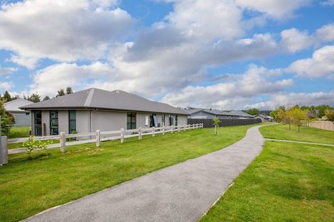 Photo of property in 68 Larch Crescent, Alexandra, 9320