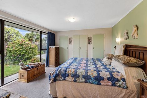 Photo of property in 25 Featherstone Avenue, Kairaki, 7630