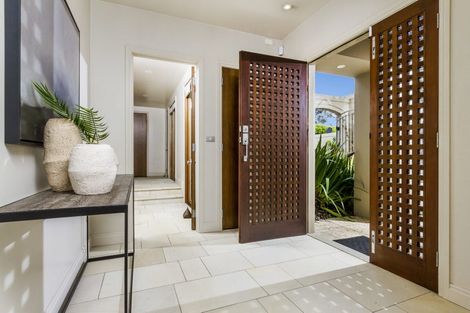 Photo of property in 3a Holiday Road, Milford, Auckland, 0620