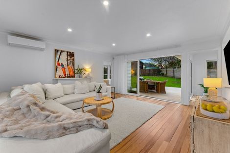 Photo of property in 37 Neptune Avenue, Beach Haven, Auckland, 0626