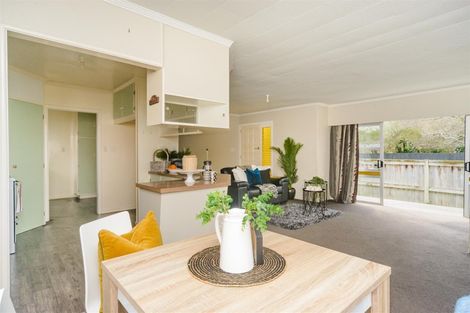 Photo of property in 9 Fagan Street, Bulls, 4818