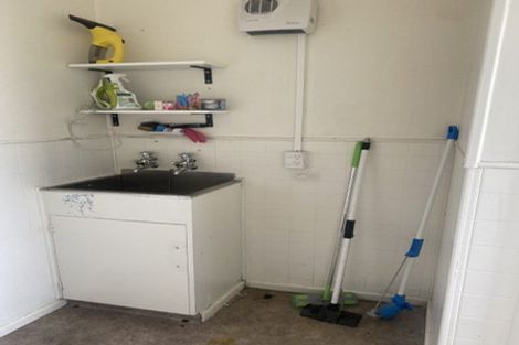 Photo of property in 212 Kaikorai Valley Road, Bradford, Dunedin, 9011