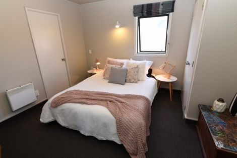 Photo of property in 8e Mckellar Court, Cromwell, 9310