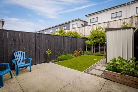 Photo of property in 19b O'meara Street, Swanson, Auckland, 0614