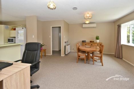 Photo of property in 3 Pyatt Place, Redwood, Christchurch, 8051