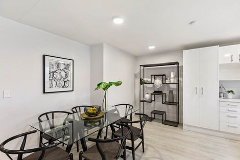 Photo of property in 14b Ropata Avenue, Point England, Auckland, 1072