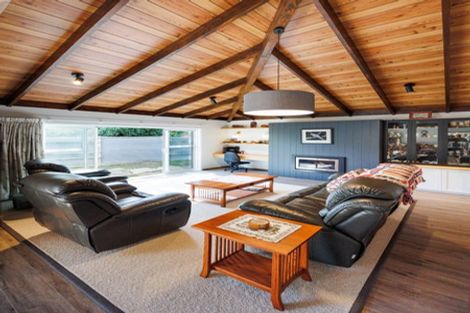 Photo of property in 12 Truscott Grove, Awapuni, Palmerston North, 4412