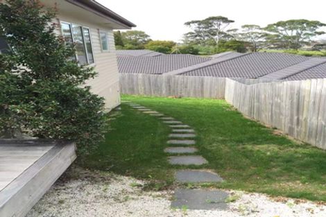 Photo of property in 10 Travis View Drive, Fairview Heights, Auckland, 0632