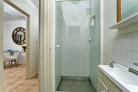 Photo of property in 3/24 Harley Road, Hauraki, Auckland, 0622