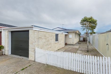 Photo of property in 8 Winiata Place, Otaki, 5512