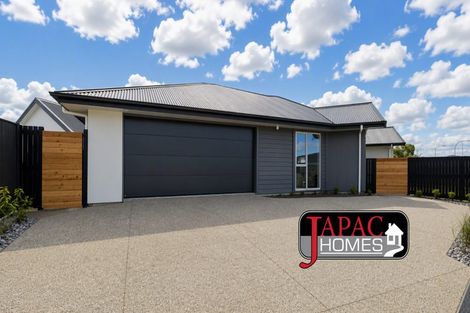 Photo of property in 109 Freedom Drive, Kelvin Grove, Palmerston North, 4470