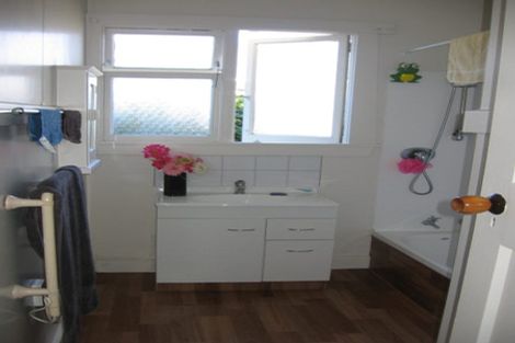 Photo of property in 17 Mersey Street, St Albans, Christchurch, 8014