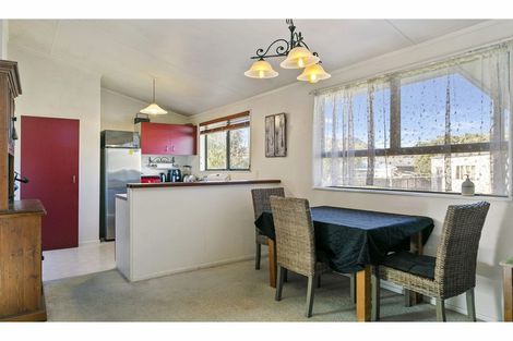 Photo of property in 62 Marshall Avenue, Richmond Heights, Taupo, 3330