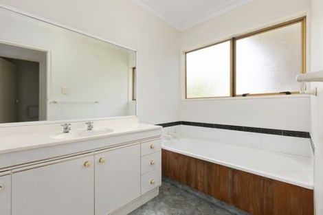 Photo of property in 26 Shelley Street, Otumoetai, Tauranga, 3110